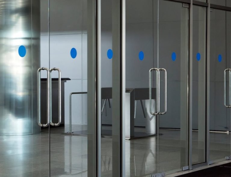 Vidraçaria Campinas Piso vinílico em Swiss Park, Campinas